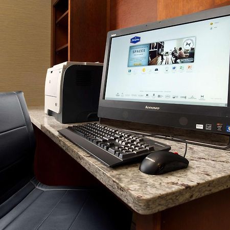 Hampton Inn Rochester Greece Bagian luar foto