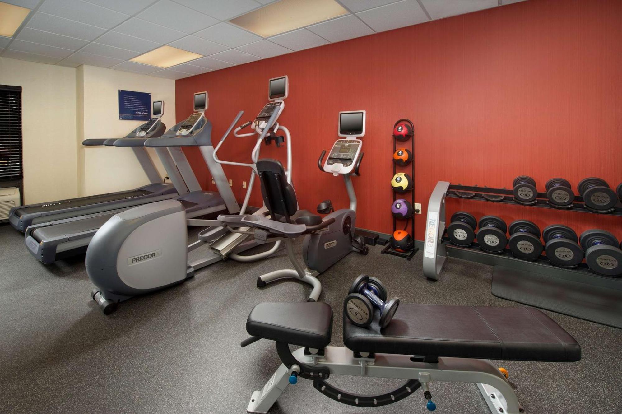 Hampton Inn Rochester Greece Bagian luar foto