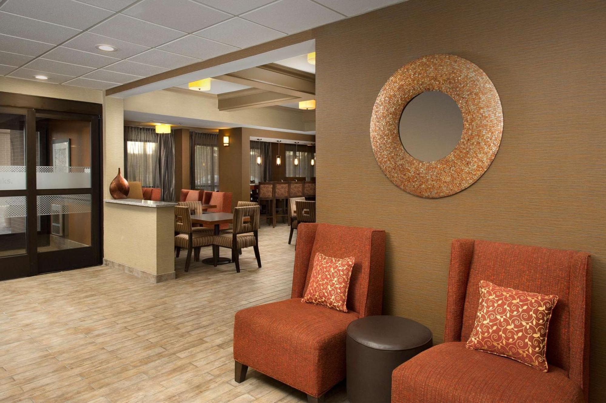 Hampton Inn Rochester Greece Bagian luar foto