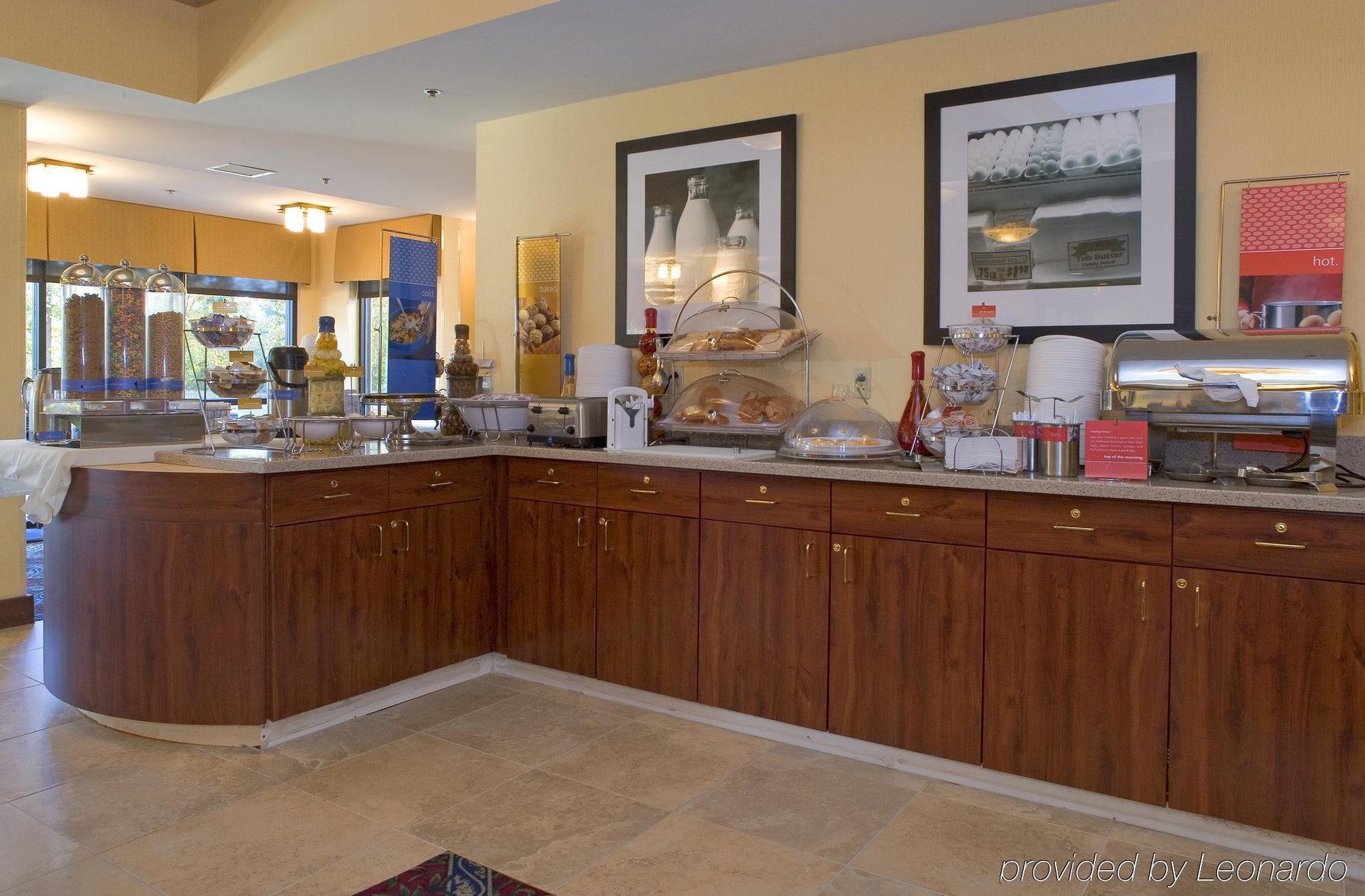 Hampton Inn Rochester Greece Restoran foto